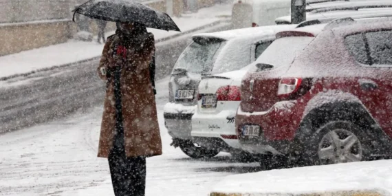 AKOM Tarih Vererek Uyardı: İstanbul’da Kar Kalınlığı 10 Santimetreye Çıkabilir